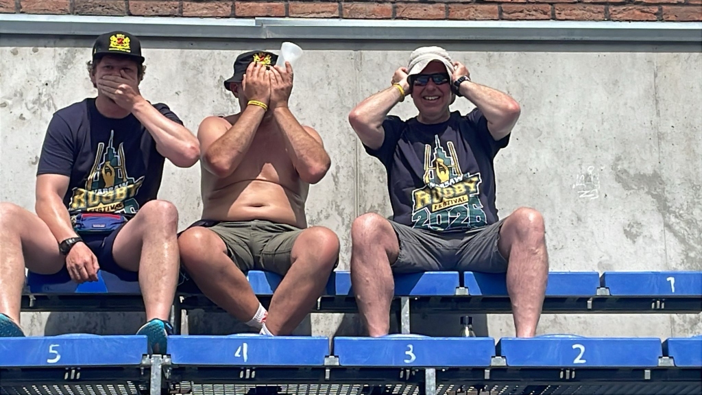 HRC Oldboys auf der Tribüne
